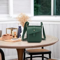 Umhängetasche aus Leder mit einzigartigem Design