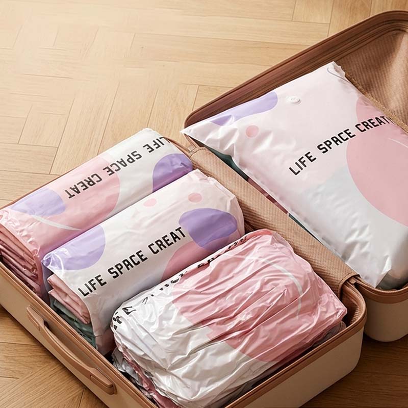 No-Pump Vacuum Compression Bag