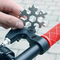 Amenitee® 18-in-1 Snowflake Multi-Tool (gift set)