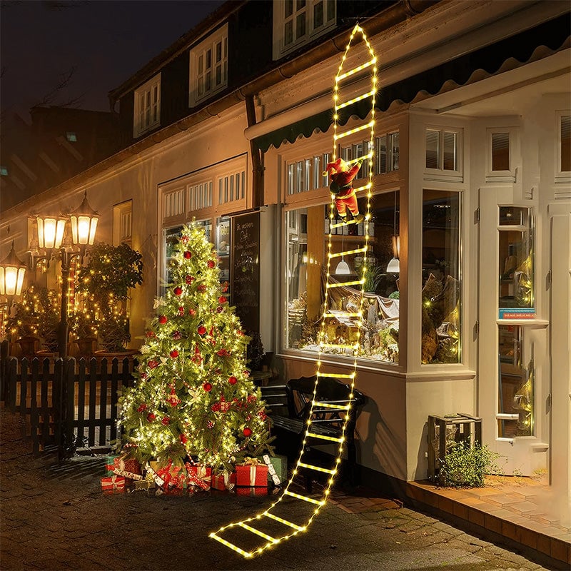 Julstege Med Dekorationsljus Och Tomte