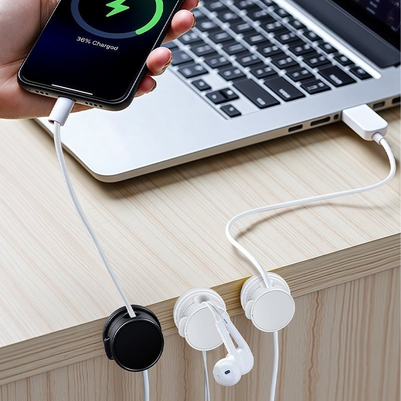 Rotatable cable organizer