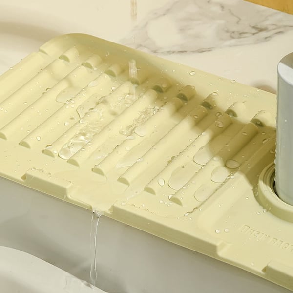 Sloped Draining Splash Guard Mat