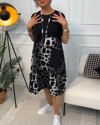 Robe imprimée à manches courtes et col rond