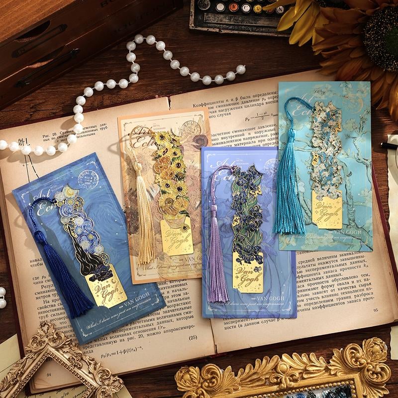 Retro oil painting hollow bookmark