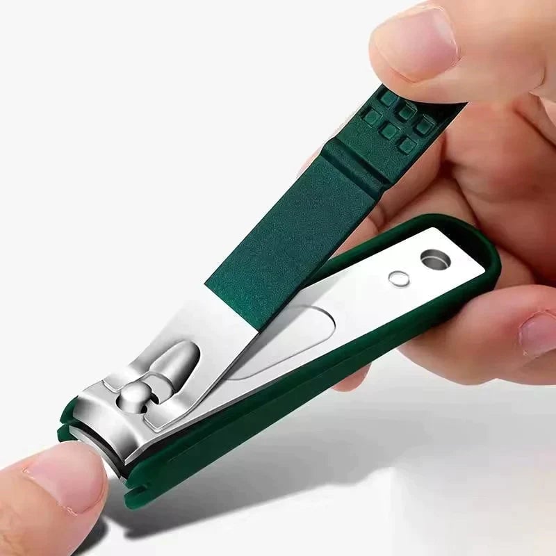 Ensemble coupe-ongles avec fente de rangement pour ongles