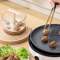 Manual one-piece household meatball maker
