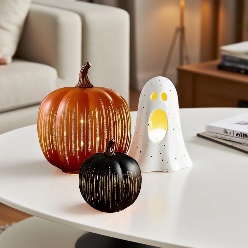 Leuchtender Kürbis für die Wohnraumdekoration