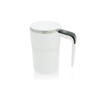 Selvomrørende kaffekrus med låg