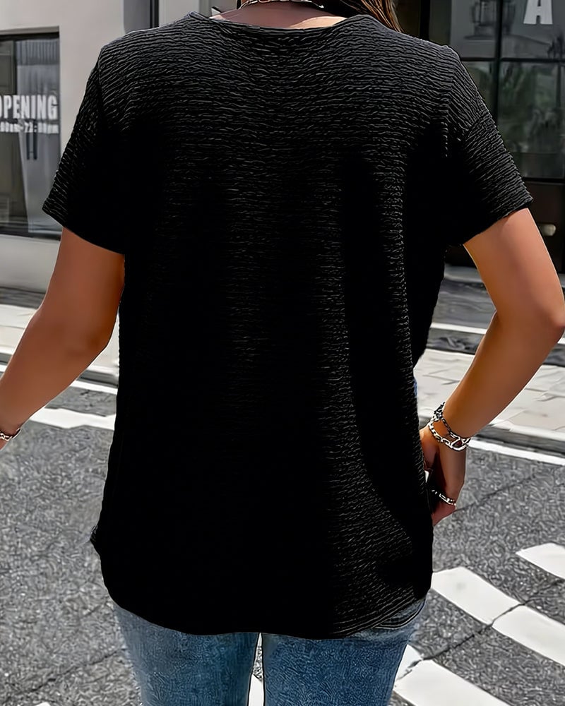 Peter Pan Collar Three-Button T-Shirt