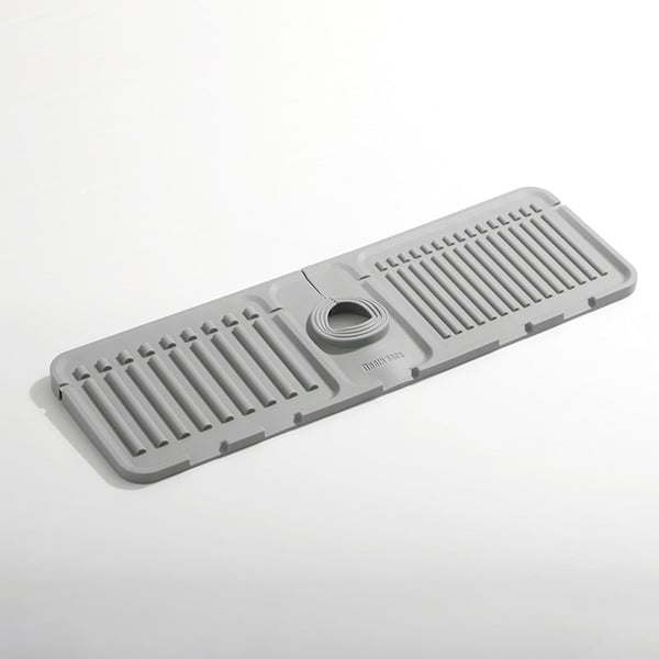 Sloped Draining Splash Guard Mat