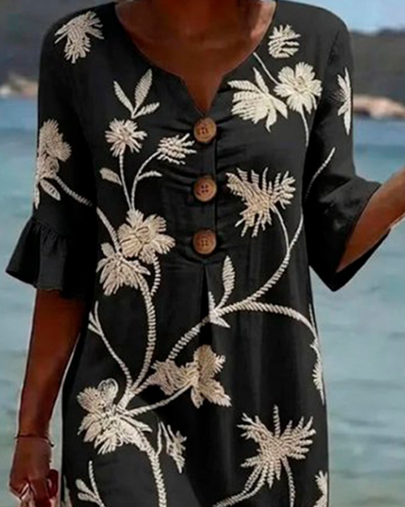 Petite V-Neck Ruffle Three-Quarter Sleeve Dress