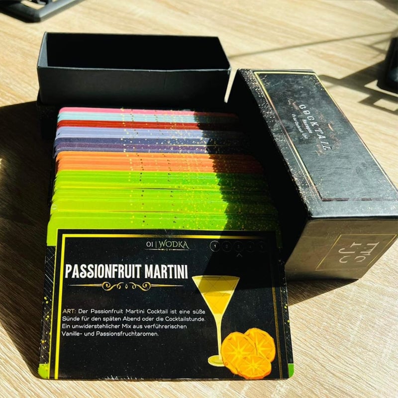 🍸️Cocktail Cards Box: 100 Cocktail Recipes to Master Cocktails