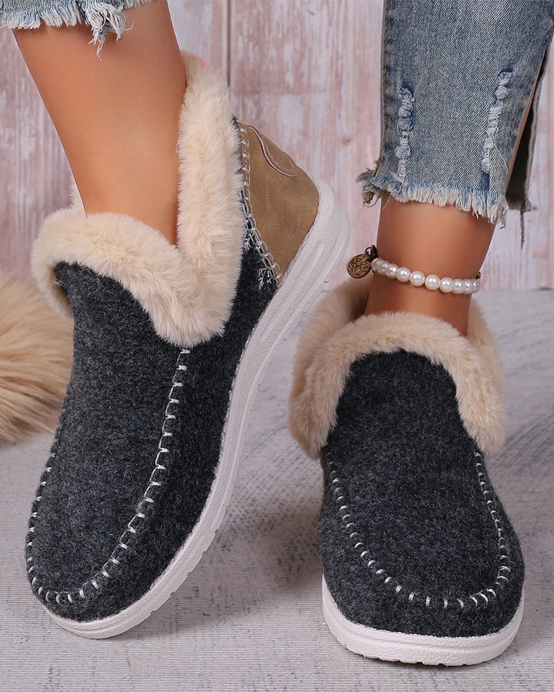Lässige, warme flache schuhe mit patchwork-muster in einheitlicher farbe