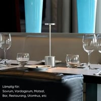 Bärbar uppladdningsbar LED-bordslampa