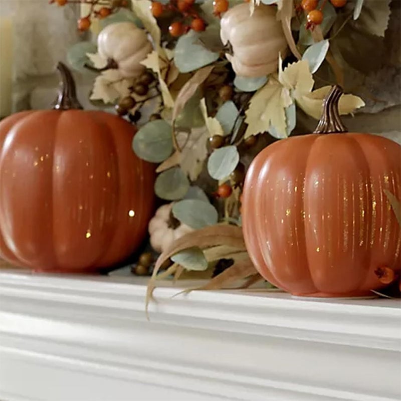 Leuchtender Kürbis für die Wohnraumdekoration