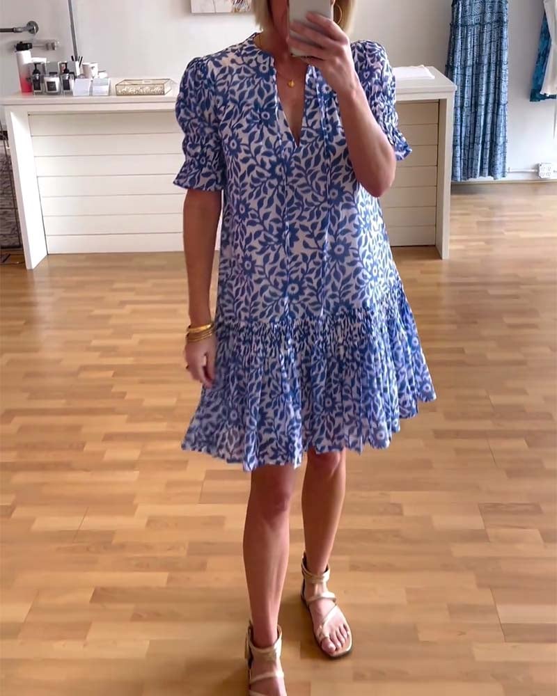 Robe plissée à imprimé floral et manches bouffantes