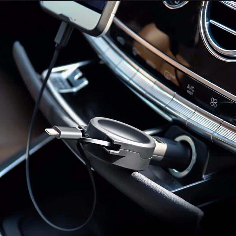 Autoladegerät und Zigarettenanzünder mit doppelt einziehbarem Kabel