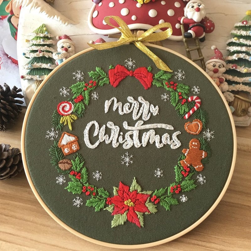 Christmas Embroidery Set