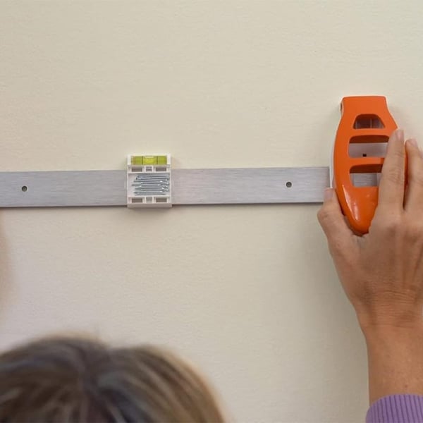 Level Ruler Picture Hanging Tool