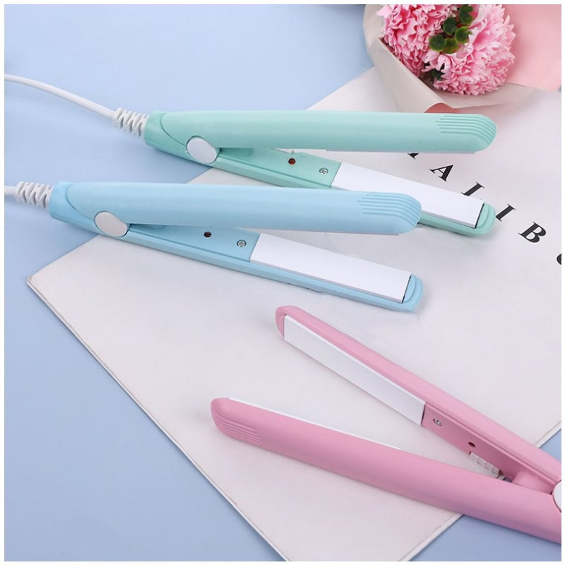 Hiustensuoristusrauta (matkamalli)