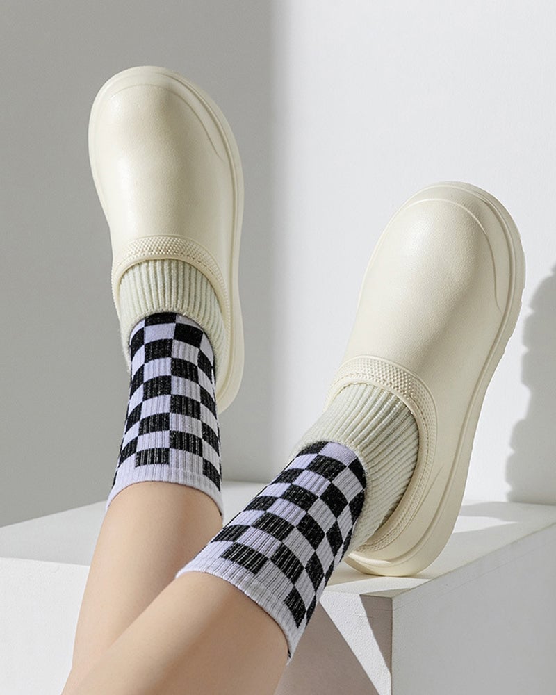 Varme vandtætte ensfarvede sneakers