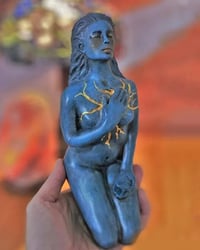 "Göttin der Heilung" Harzstatue