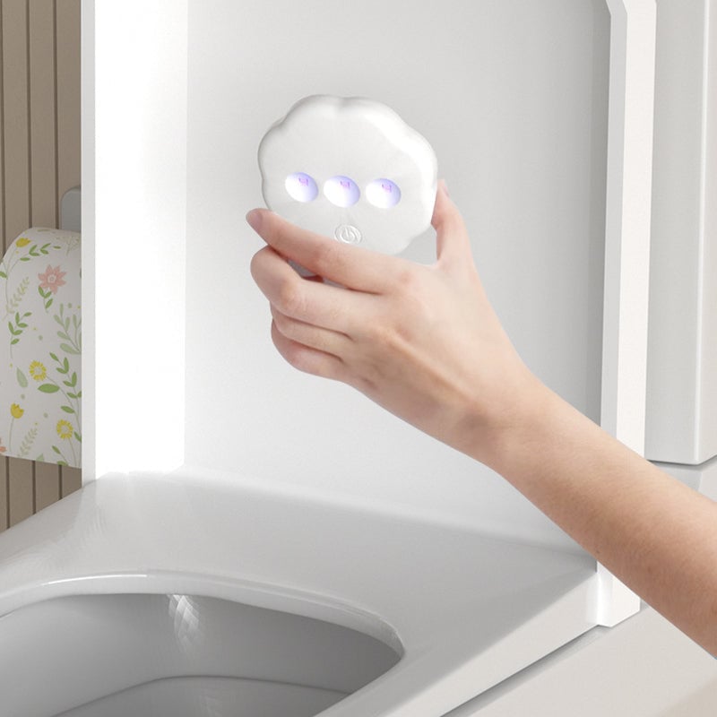 Smart sensor UV disinfection lamp