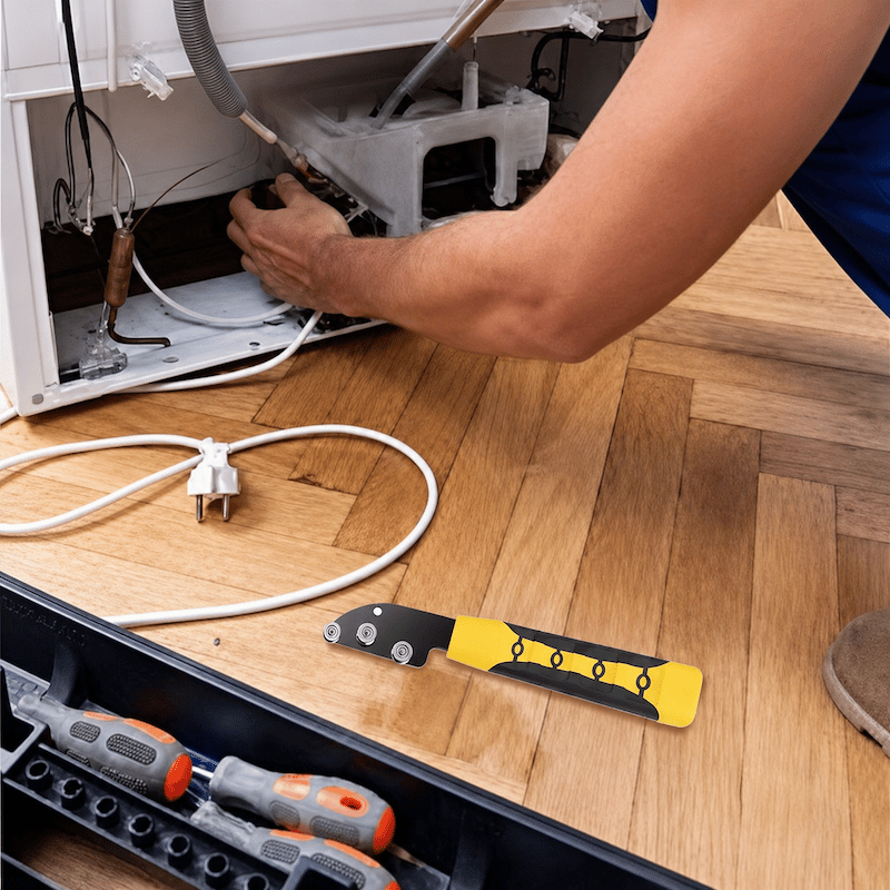Sakerplus® Manual Wire Straightening Tool