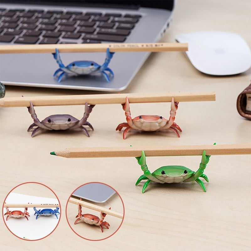 Creative weightlifting crab pen holder ornaments