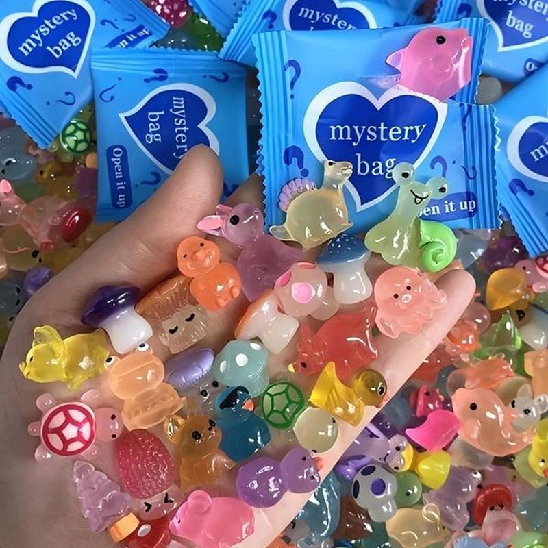 Mini-Tierfiguren, die im Dunkeln leuchten – Überraschungsbeutel