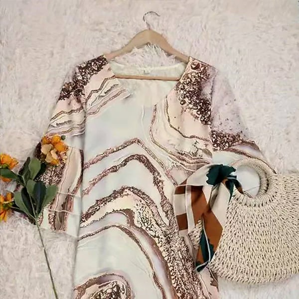 Vestido de verano con mangas acampanadas