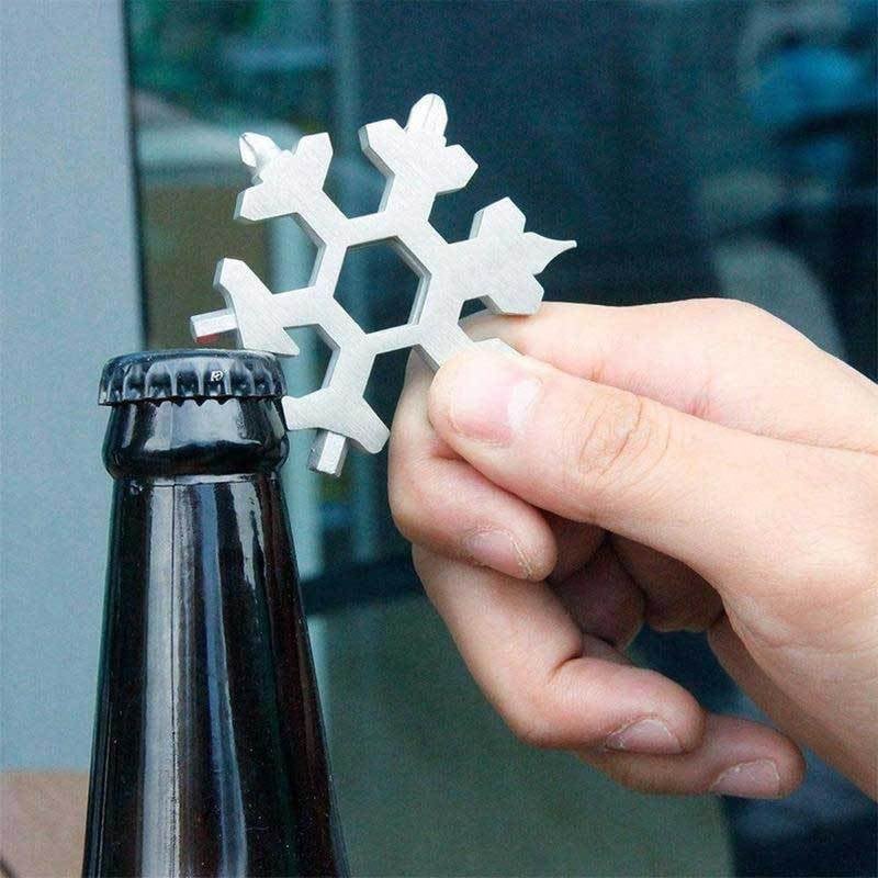 Amenitee® 18-in-1 Snowflake Multi-Tool (gift set)