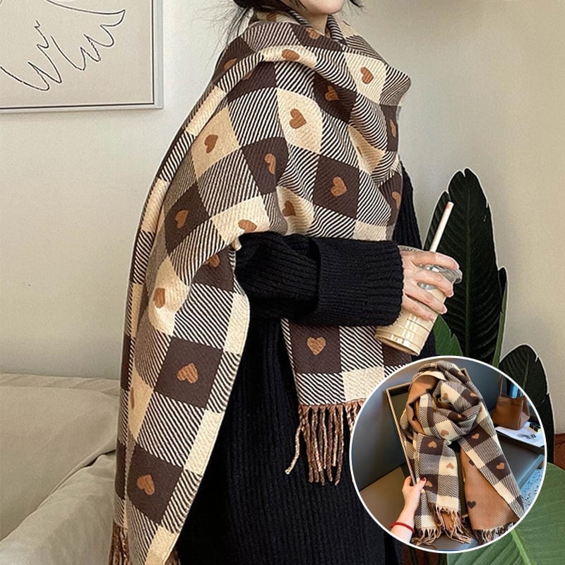 Cozy Heart Plaid Scarf – Soft Winter Wrap for Girls Or Couples