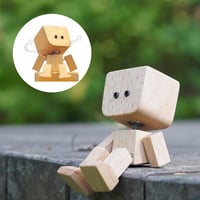 Wackelnder Holzfigur-Mann