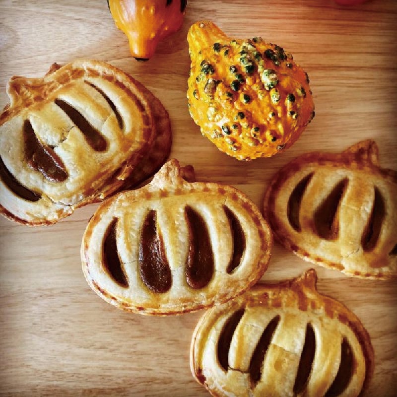 🍎Moules à Tarte à la Main🍎