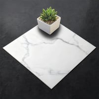 Marmor-Vinyl-Bodenfliesen zum Selbstkleben