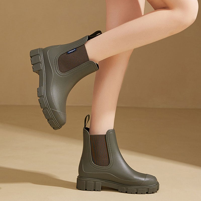 Damernas vattentäta och halkfria regnstövlar