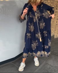 Luźna sukienka z dekoltem V vintage