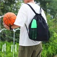Einfarbiger Sportrucksack mit Kordelzug aus Nylon
