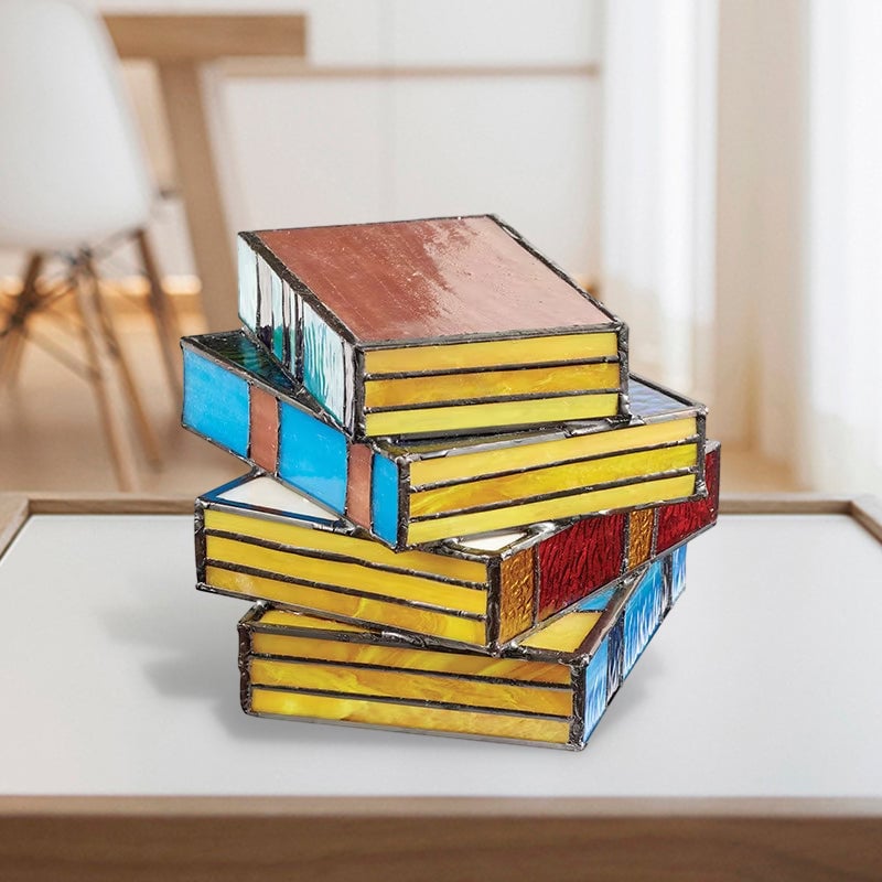 📚Gebrandschilderd glas gestapelde boekenlamp