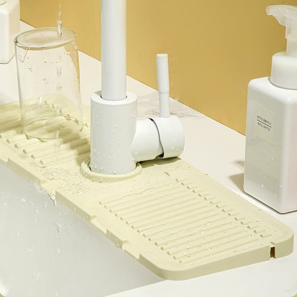 Sloped Draining Splash Guard Mat