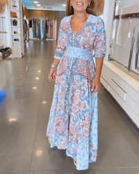 Robe de vacances à col en V et manches 3/4