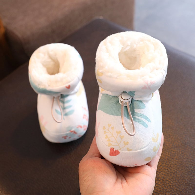 Varmt till babystövlar