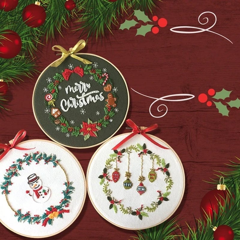 Christmas Embroidery Set