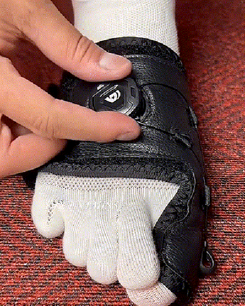 How to use Adjustable Bunion Corrector