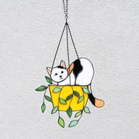 Katt i blomkruka Solfångare Glasmålning Fönsterhängare