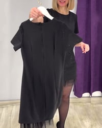 Krótkorękawowa Sukienka Z Haftem Z Cyrkoniami