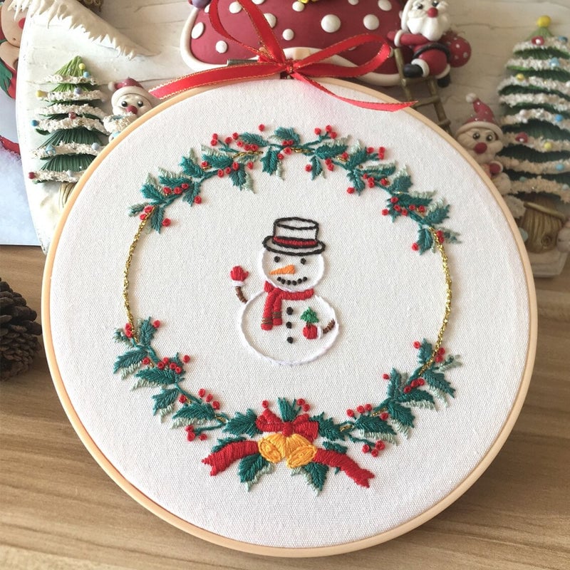 Christmas Embroidery Set