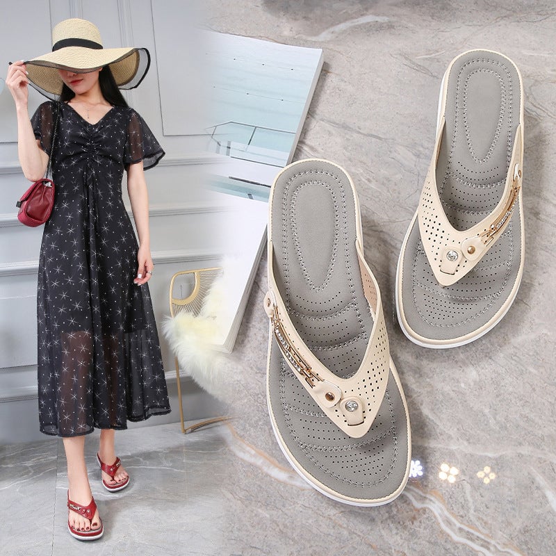 Sandalen met metalen gesp