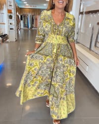 Robe de vacances à col en V et manches 3/4